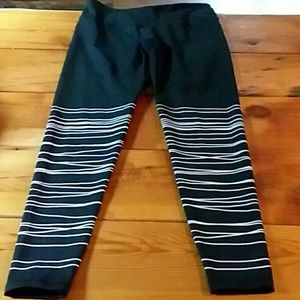 Old Navy Active go dry leggings